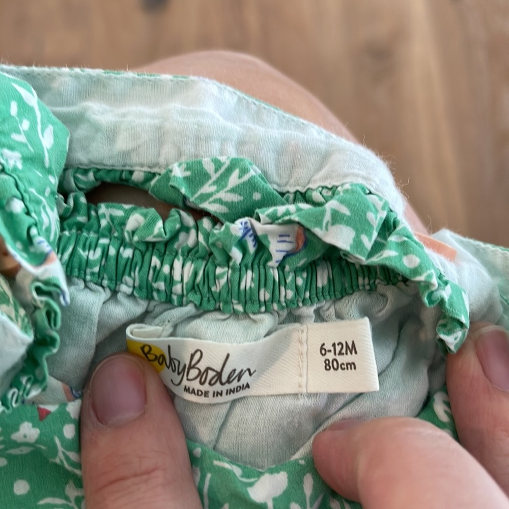 Baby Boden Floral Bird Bubble Sunsuit - Picture 4 of 4